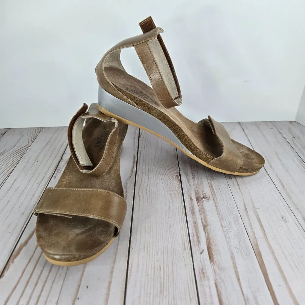 NAOT Mermaid Women’s Tan Leather Wedge Sandals Size 11 Comfort